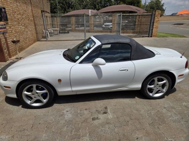  - Mazda MX5 2004 (Dougie Brown)